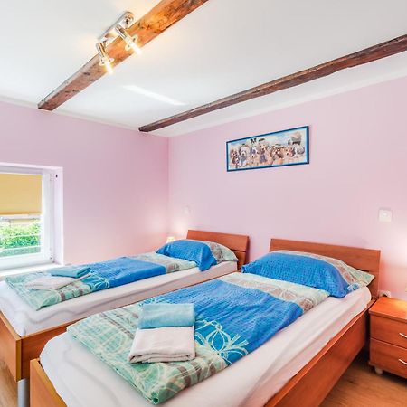 Apartments Orhideja 톨민 외부 사진