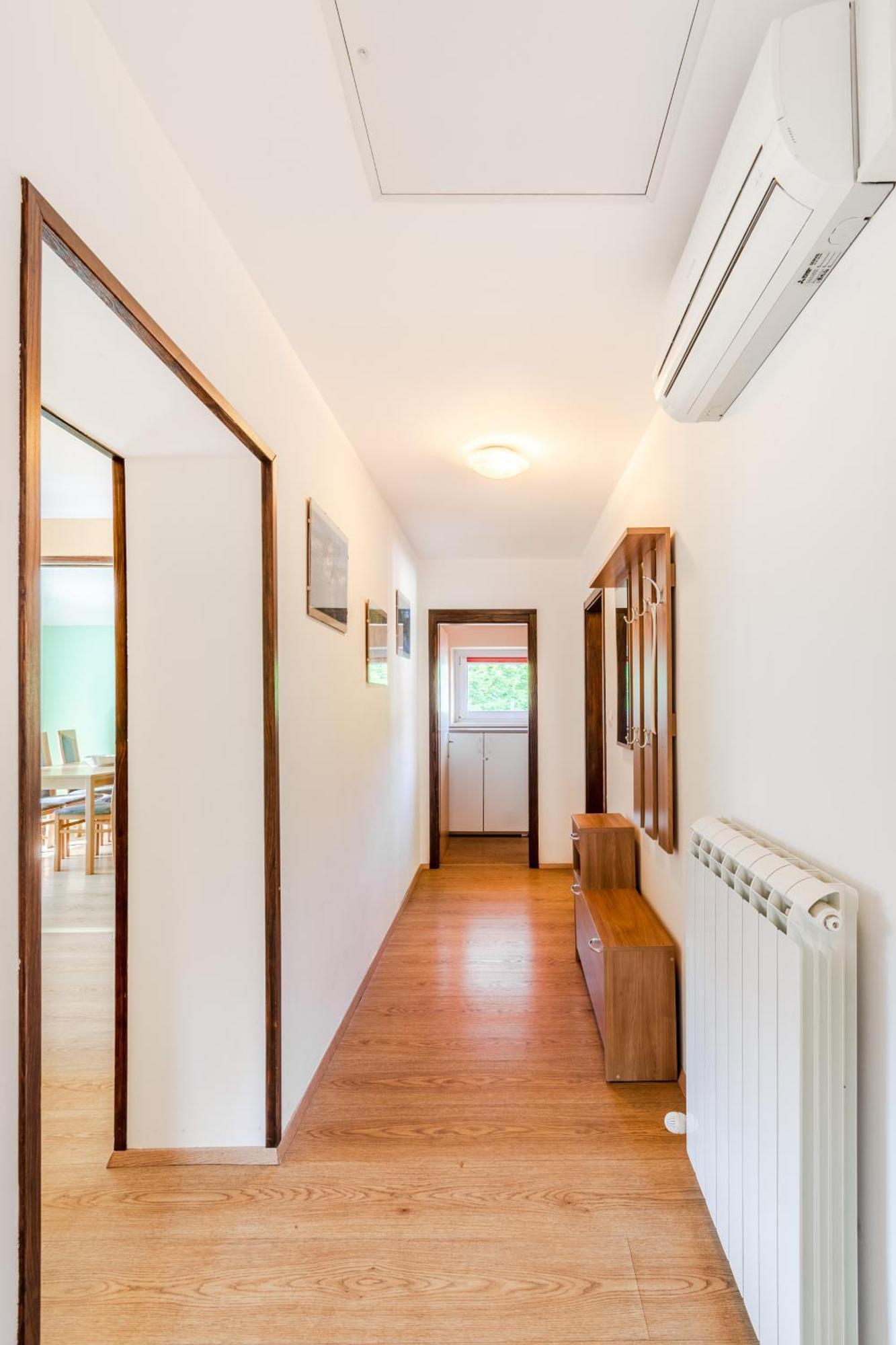 Apartments Orhideja 톨민 외부 사진