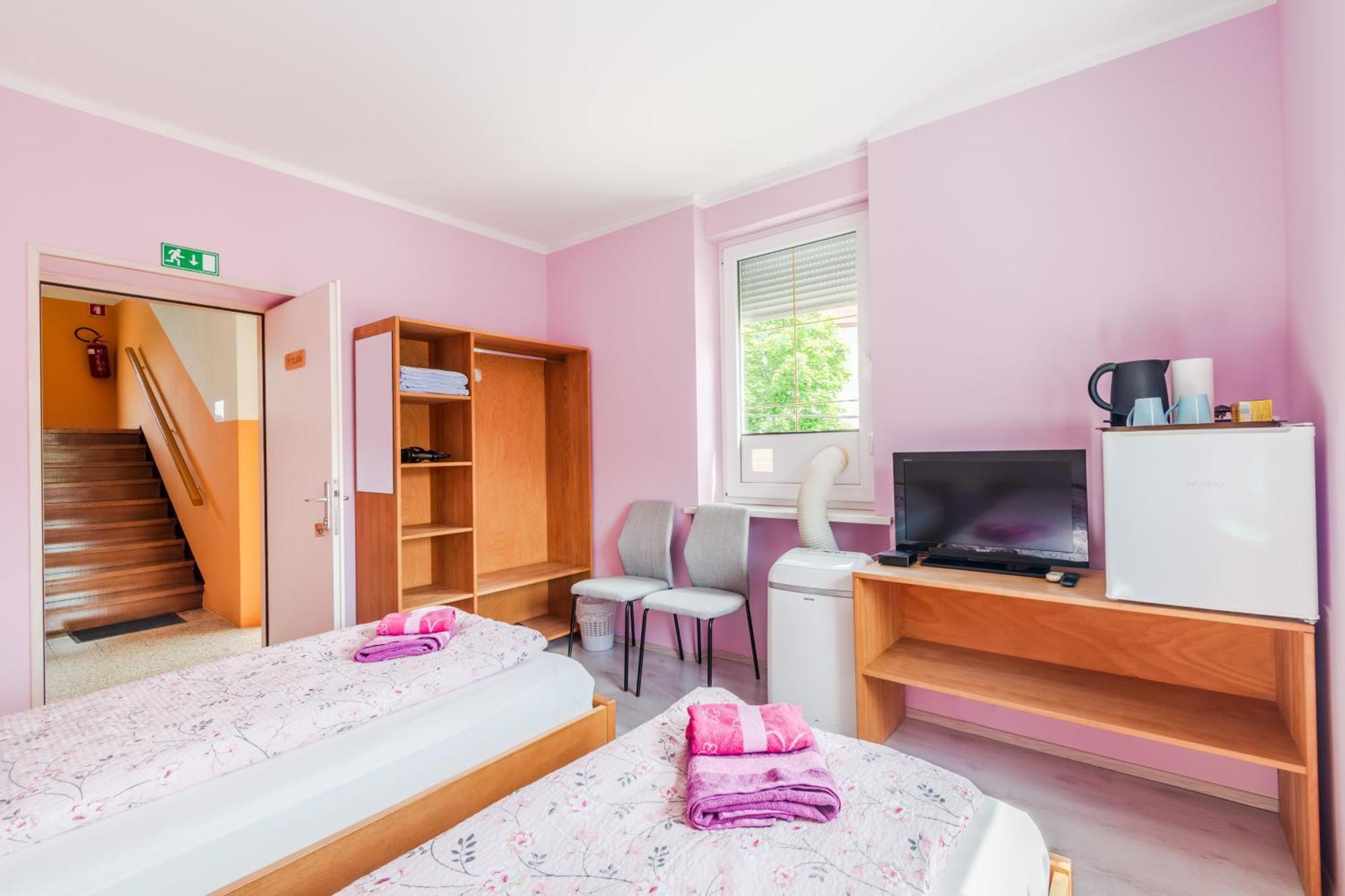 Apartments Orhideja 톨민 외부 사진