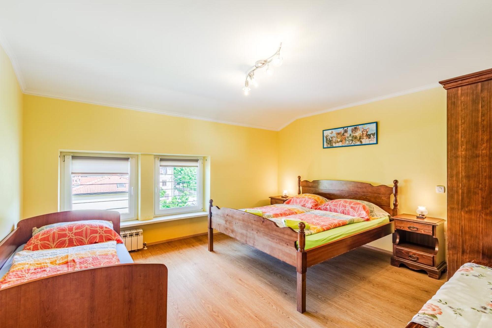 Apartments Orhideja 톨민 외부 사진